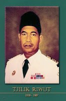 pahlawannasional-tjilik_riwut